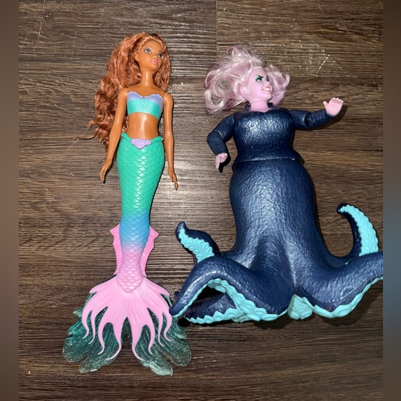 Disney Ursula Doll and The little mermaid singing doll - Picture 1 of 6